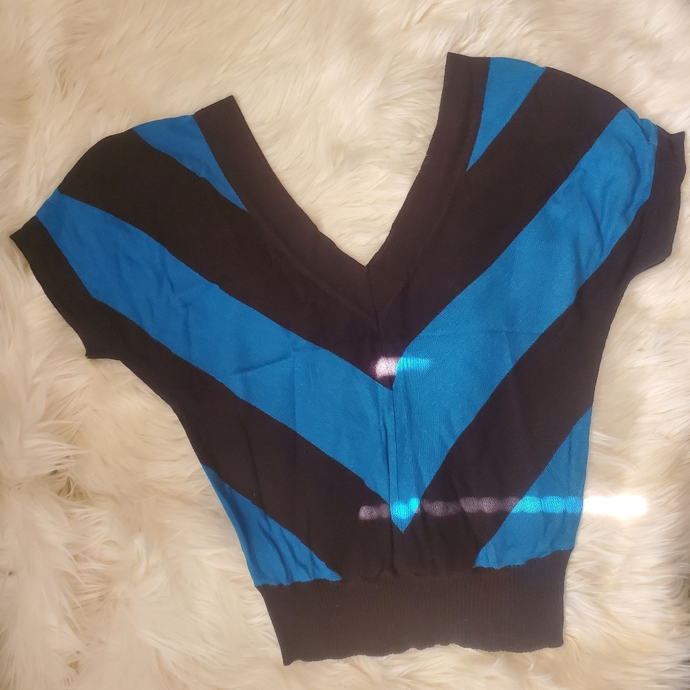 Deep V Neck Sleeveless Sweater with Chevron Black and Blue Stripes